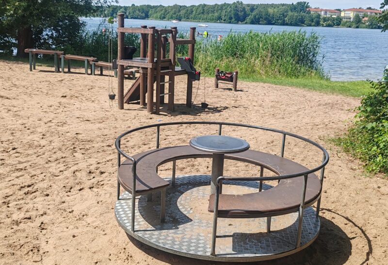Spielenachmittag - bei diesen Temperaturen werden wir an den Strand gehen